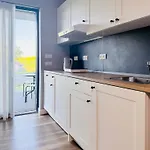 Tatjana Quiet Boutique *